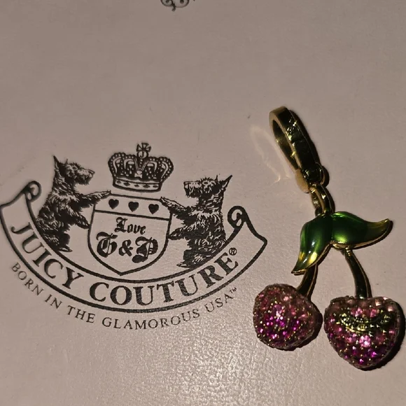 FREE WITH JC DAYDREAMER OR TOTE PURCHASE - Picture 5 of 5